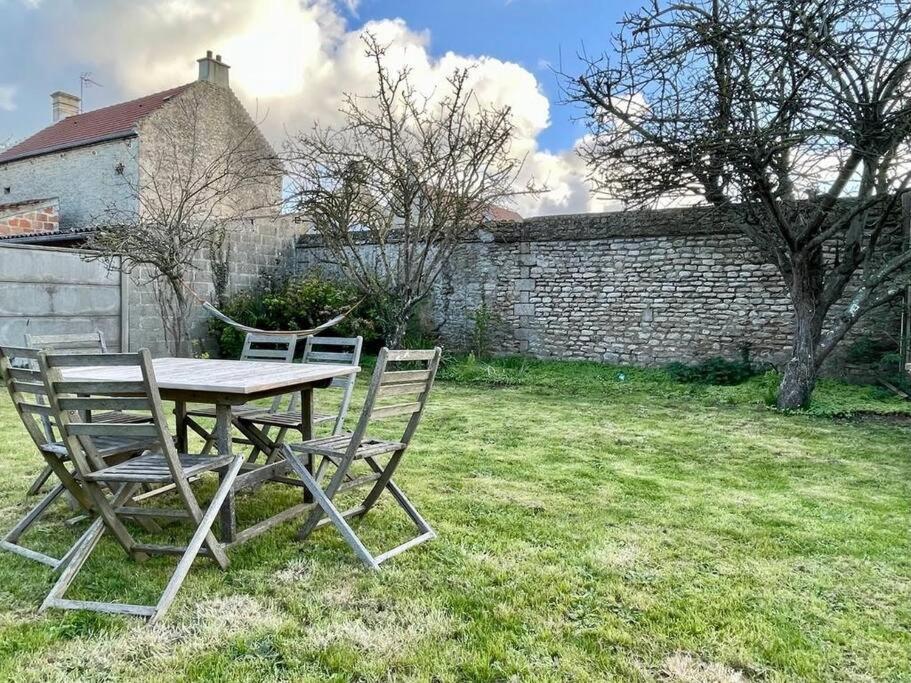 Charmante Maison De 110M2 Situee A Luc A 800 M De La Mer Luc-sur-Mer Eksteriør bilde